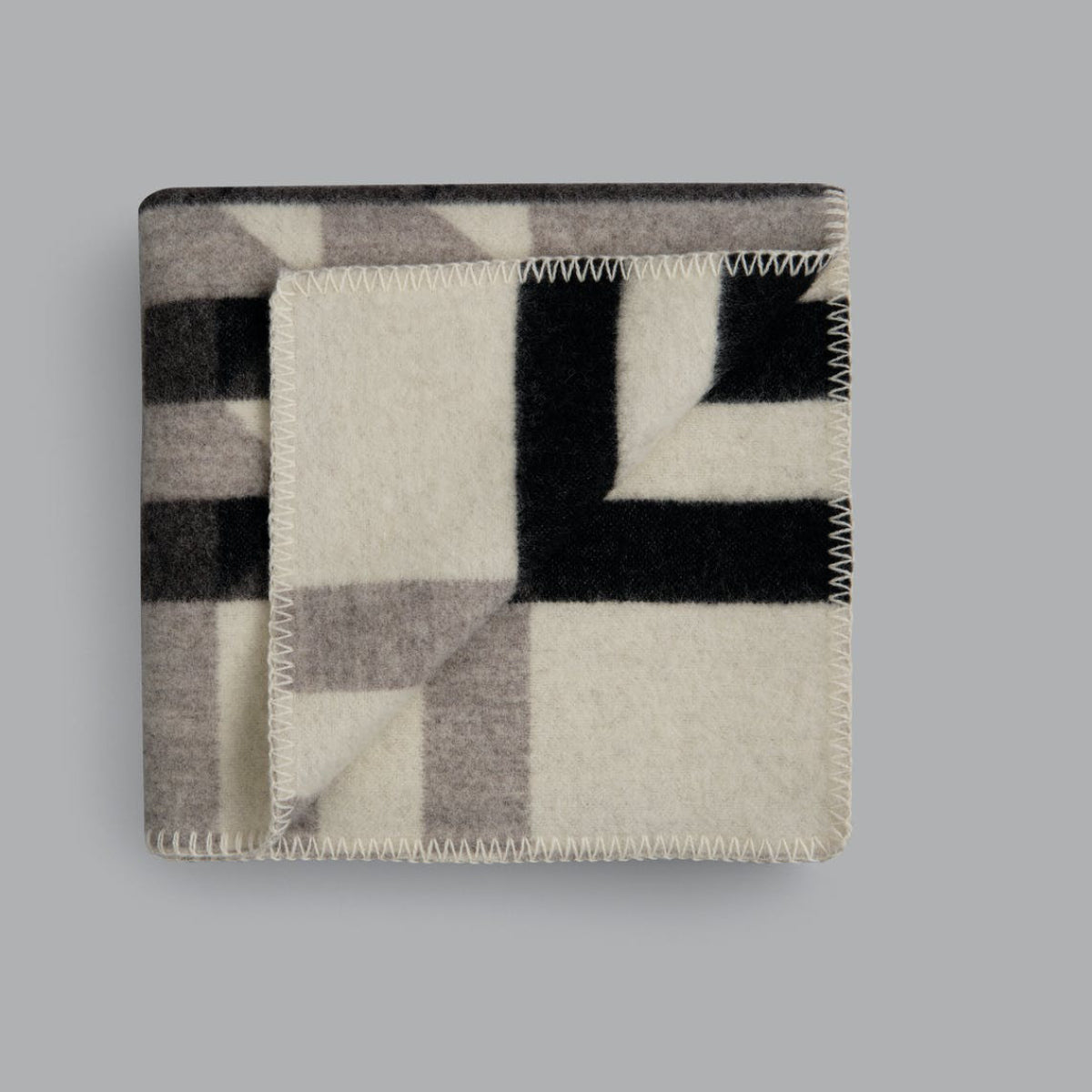 Kvam Norwegian Wool Blankets – FJØRN Scandinavian